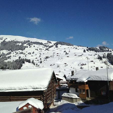 Familienhotel Alpina Breil/Brigels Exterior photo